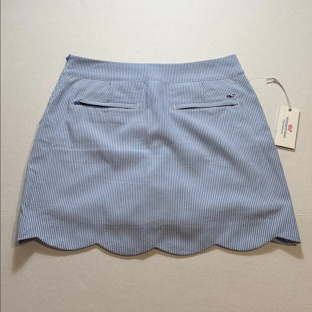 Vineyard Vines Seersucker Scalloped Performance Skort 17” - Picture 10 of 11